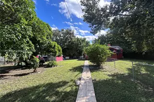 1452 NW 41st St, Miami, FL 33142 - Photo 3