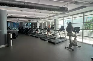 244 Biscayne Blvd, Miami, FL 33132 - Photo 5