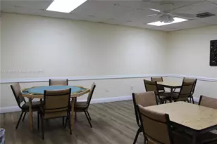 9480 Sunrise Lakes Blvd, Sunrise, FL 33322 - Photo 11