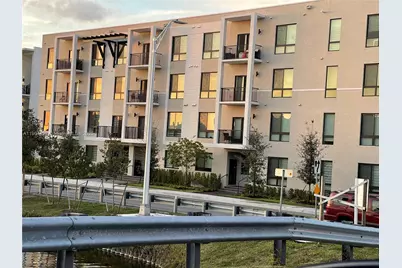 8265 NW 41 St #304, Doral, FL 33166 - Photo 3