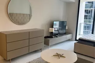 1010 Brickell Ave, Miami, FL 33131 - Photo 9