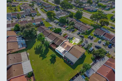 14049 SW 55th St, Miami, FL 33175 - Photo 17