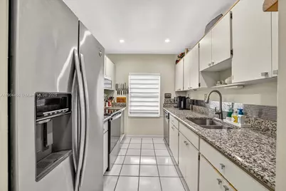 14049 SW 55th St, Miami, FL 33175 - Photo 7