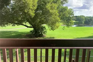 515 W Park Dr, Miami, FL 33172 - Photo 41