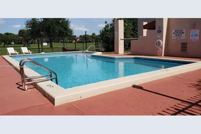 515 W Park Dr #2, Miami, FL 33172 - Photo 43