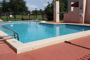 515 W Park Dr, Miami, FL 33172 - Photo 43