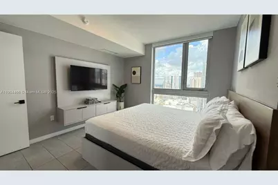 227 NE 2nd St #3104, Miami, FL 33132 - Photo 9