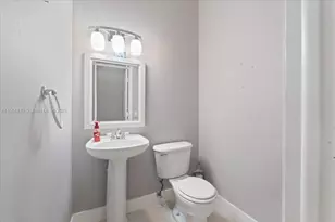 16640 NW 86th Ct, Miami Lakes, FL 33016 - Photo 25