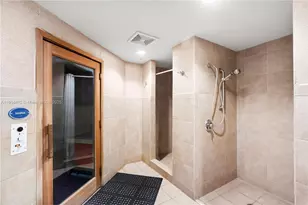 7900 Harbor Island Dr, North Bay Village, FL 33141 - Photo 33