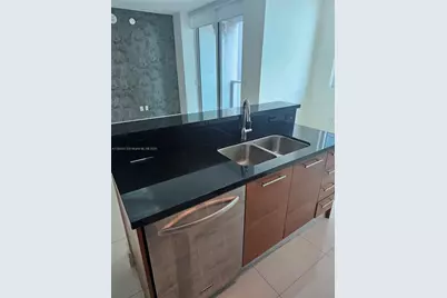 244 Biscayne Blvd #908, Miami, FL 33132 - Photo 11