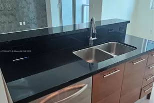 244 Biscayne Blvd, Miami, FL 33132 - Photo 11