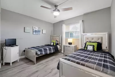 23249 N Barwood Ln N #102, Boca Raton, FL 33428 - Photo 9