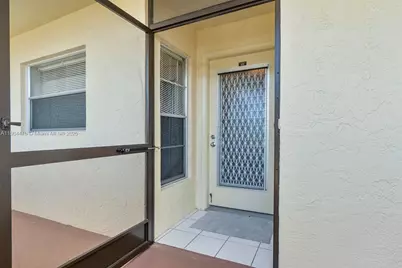 23249 N Barwood Ln N #102, Boca Raton, FL 33428 - Photo 41