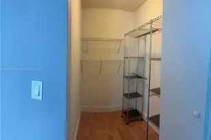 350 NE 24th St, Miami, FL 33137 - Photo 11