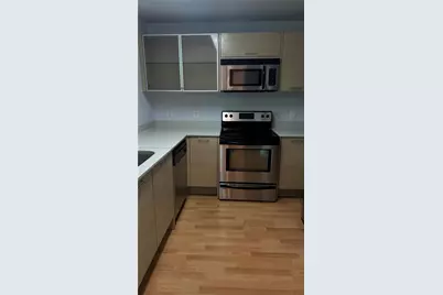 350 NE 24th St #404, Miami, FL 33137 - Photo 9