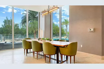 16385 Biscayne Blvd #2001, North Miami Beach, FL 33160 - Photo 25