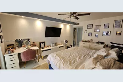 6855 W Broward Blvd #308, Plantation, FL 33317 - Photo 15