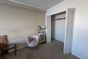 400 Kings Point Dr, Sunny Isles Beach, FL 33160 - Photo 9