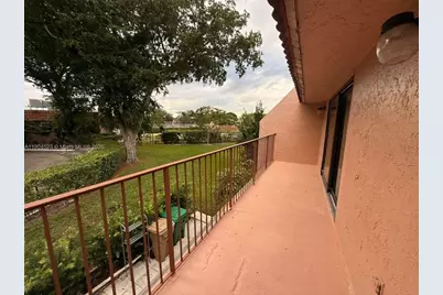 23 N Valencia Dr #2-32, Davie, FL 33324 - Photo 33