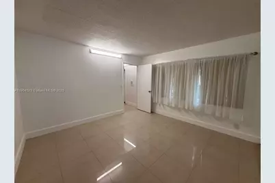 23 N Valencia Dr #2-32, Davie, FL 33324 - Photo 7