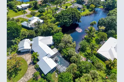 4531 9th Pl, Vero Beach, FL 32966 - Photo 1