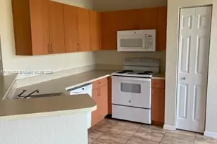 1807 Belmont Ln, North Lauderdale, FL 33068 - Photo 9