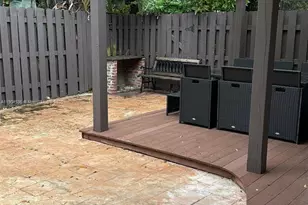 546 NE 199th Ln, Miami, FL 33179 - Photo 15