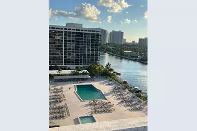1965 S Ocean Dr #10P, Hallandale Beach, FL 33009 - Photo 17