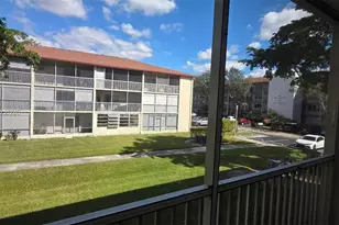 200 SW 132nd Way, Pembroke Pines, FL 33027 - Photo 27