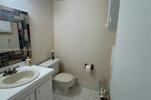 200 SW 132nd Way, Pembroke Pines, FL 33027 - Photo 17