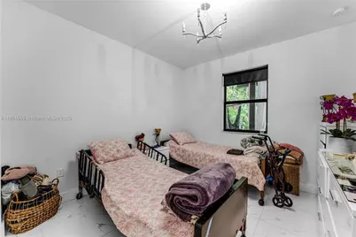 655 SE 37th Ter, Homestead, FL 33033 - Photo 15