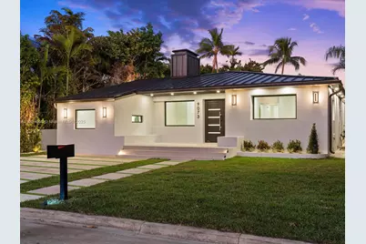 9073 Dickens Ave, Surfside, FL 33154 - Photo 15