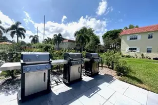 5640 SW 3rd Pl, Margate, FL 33068 - Photo 5
