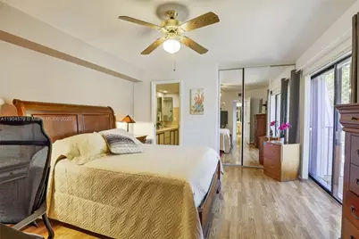 9927 NW 6th Pl, Plantation, FL 33324 - Photo 19