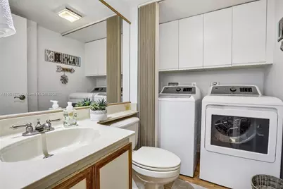 9927 NW 6th Pl, Plantation, FL 33324 - Photo 29