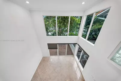 4000 Alhambra Cir, Coral Gables, FL 33146 - Photo 23