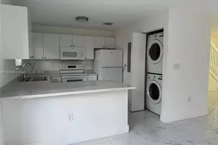 618 SW 2nd Pl, Florida City, FL 33034 - Photo 3