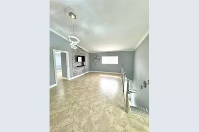 7870 W 29th Way #201, Hialeah, FL 33018 - Photo 3