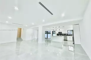 20 NE 135th St, North Miami, FL 33161 - Photo 9