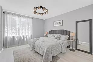 1150 Euclid Ave, Miami Beach, FL 33139 - Photo 7