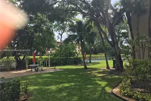 7707 SW 86th St, Miami, FL 33143 - Photo 11