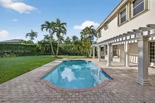 1781 Harbor Pointe Cir, Weston, FL 33327 - Photo 17