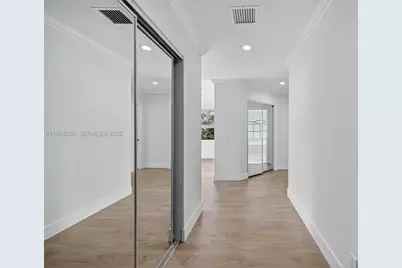 1781 Harbor Pointe Cir, Weston, FL 33327 - Photo 23