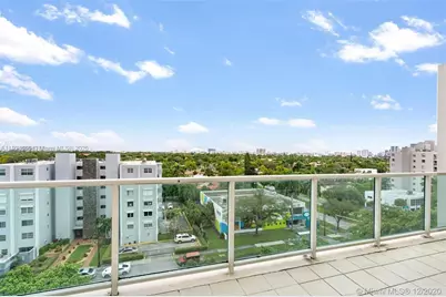 2525 SW 3rd #605, Miami, FL 33129 - Photo 7