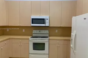 1176 NE 32nd Ave, Homestead, FL 33033 - Photo 9