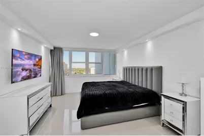 3140 S Ocean Dr #1011, Hallandale Beach, FL 33009 - Photo 19