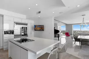 1425 Brickell Ave, Miami, FL 33131 - Photo 19