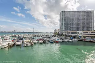 7601 E Treasure Dr, North Bay Village, FL 33141 - Photo 31