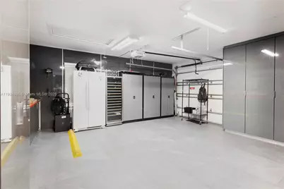 9320 NW 48th Doral Ter, Doral, FL 33178 - Photo 31