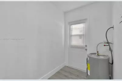 4964 NW 48th Way, Tamarac, FL 33319 - Photo 11